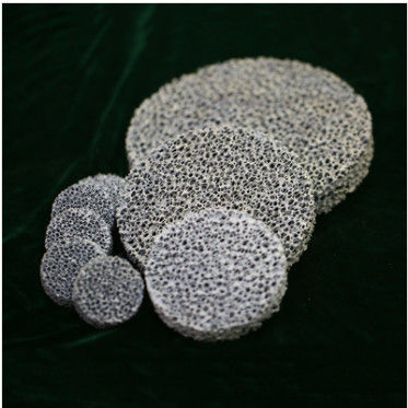 A fundição do carboneto de silicone espuma filtro cerâmico para o ferro fundido e ligas não ferrosas