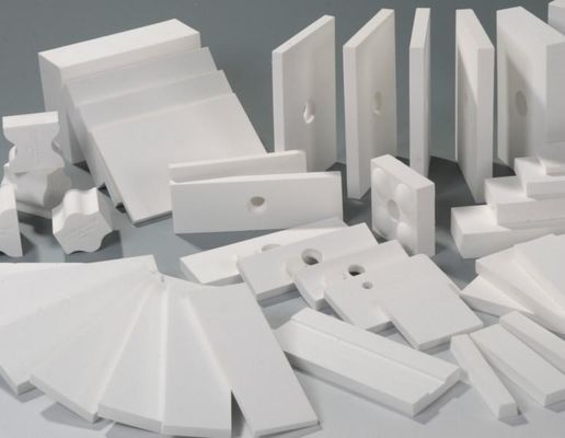 PEÇAS CERÂMICAS INDUSTRIAIS PARA A FABRICAÇÃO DE PAPEL, FORMANDO BARRAS, DEFLETORES, HYDROPLANS DE SECAGEM, CÂMARA DA ENTRADA DA UMIDADE