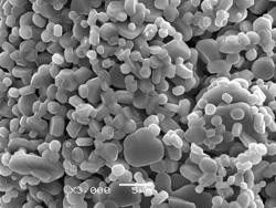 99,7% alumina calcinada Al2o3