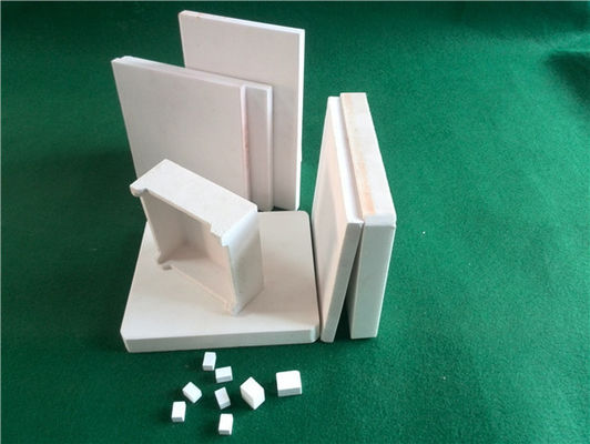 Densidade da espessura 3.6g/cm3 da mobília 2mm da estufa da alumina da pureza alta