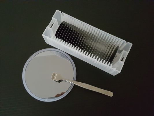 Único arsenieto de gálio da bolacha de Crystal Polycrystalline GaAs para o circuito da micro-ondas do diodo emissor de luz do LD